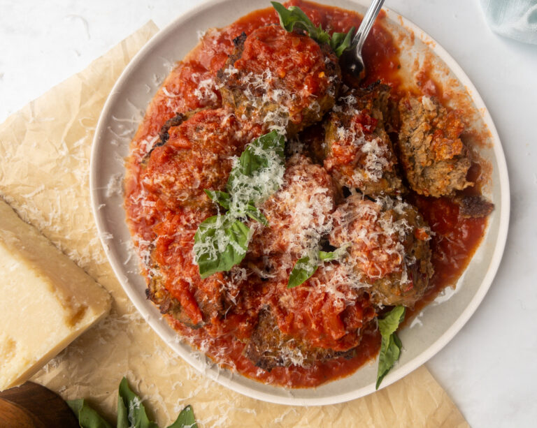 Easy Spicy Weeknight Meatballs